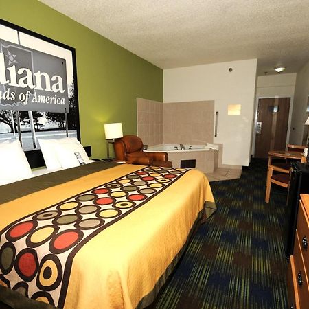 Super 8 By Wyndham Corydon Otel Dış mekan fotoğraf